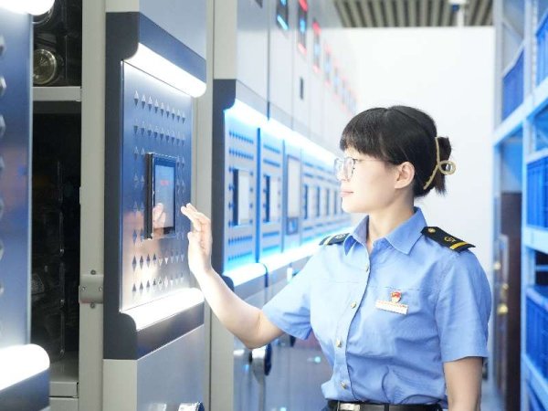 金多多配资 温暖归“遗”&#32;“暑”你最美