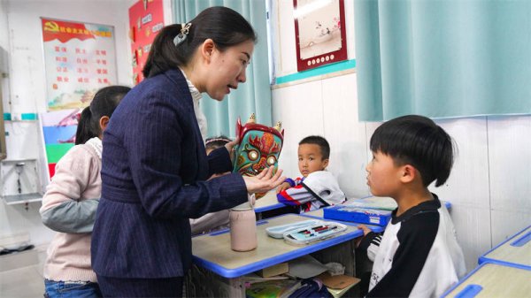 宝牛配 江西抚州：非遗进校园